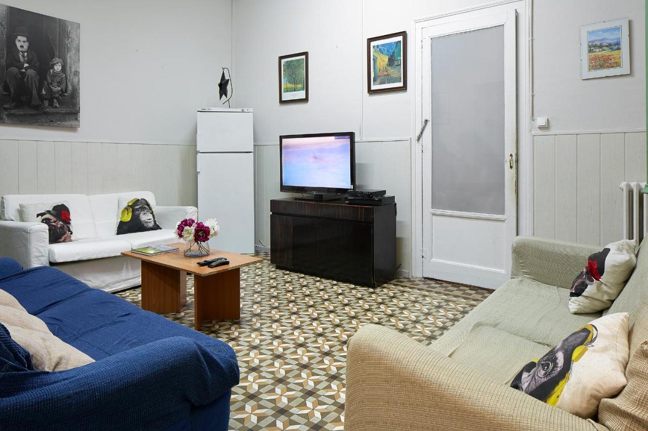 B&B Estudiantes Balmes Barcelona Exterior photo