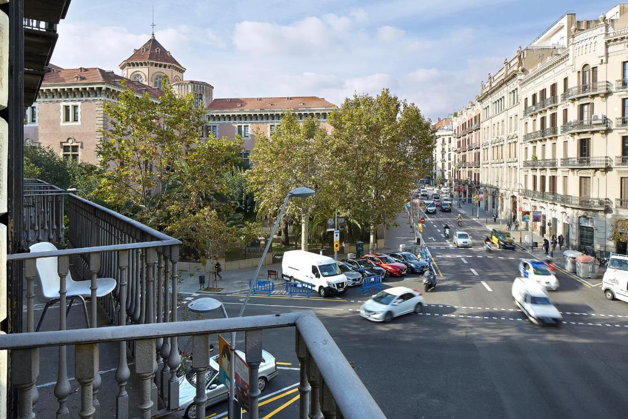 B&B Estudiantes Balmes Barcelona Exterior photo